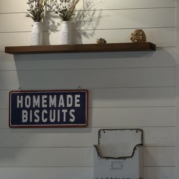 Bee Brothers - Breakfast & Brunch Near Me - Romeoville, Illinois Bee Brothers - Breakfast & Brunch Near Me - Romeoville, Illinois