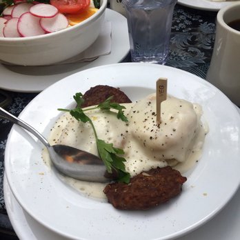Tweet - Vegetarian Biscuit and Gravy! - New American Near Me - Chicago, Illinois Tweet - Vegetarian Biscuit and Gravy! - New American Near Me - Chicago, Illinois