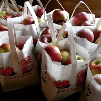 Devon Point Farm - Organic, unsprayed apples - Farmers Market Near Me - North Stonington, Connecticut