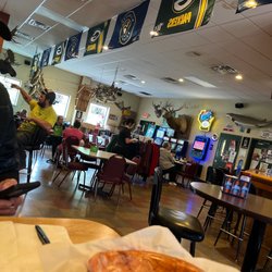 Woodeye's Bar & Grill - Bar area, and dining tables