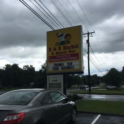 R & R Market & Snackbar