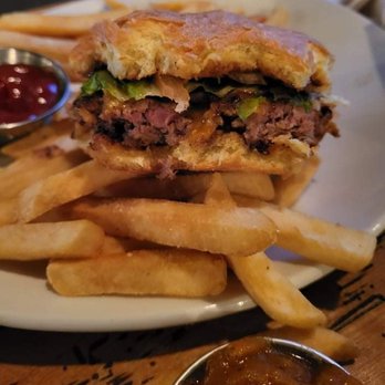 Side Bar East Lansing - Burger - Pubs Near Me - East Lansing, Michigan