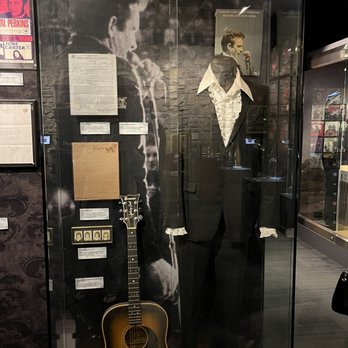 Johnny Cash Museum - Museums Near Me - Nashville, Tennessee Johnny Cash Museum - Museums Near Me - Nashville, Tennessee