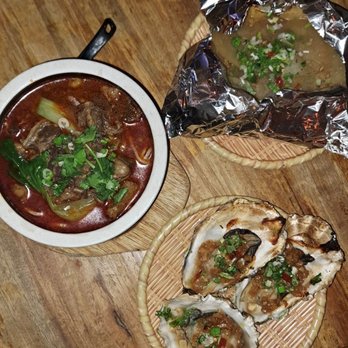 Chat Bar - Barbeque Near Me - Scarborough, Ontario