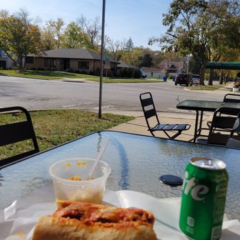 Mortadeli - Lunch outside the Mortadeli shop - Sandwiches Near Me - Villa Park, Illinois