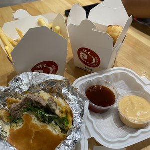 Photo of Bun Bun Bao - Cerritos, CA, United States. Beef Bun Bun Bao Combo