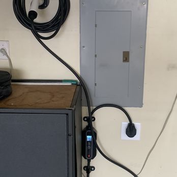Puckett Electric - 50Amp Breaker and 14-50 Nema Outlet - Electricians Near Me - Garland, Texas Puckett Electric - 50Amp Breaker and 14-50 Nema Outlet - Electricians Near Me - Garland, Texas