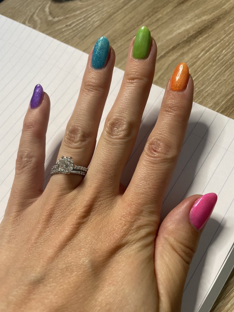 ELEGANCE NAIL AND SPA 37 Photos & 124 Reviews 25 S Washington St