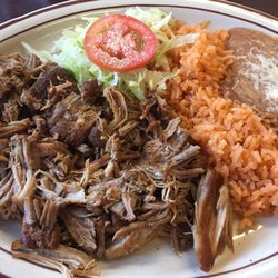 Birrieria Michoacan - Carnitas plate