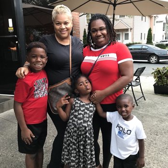 Sandra's Next Generation - Soul Food Near Me - New Haven, Connecticut