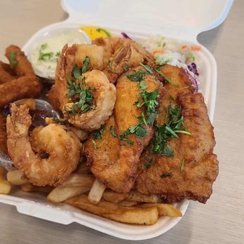 The Blue Fish Kitchen - Food Trucks Near Me - Redwood City, California The Blue Fish Kitchen - Food Trucks Near Me - Redwood City, California