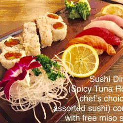Momo Sushi and Grill - Sushi dinner comes with free tasty miso soup.