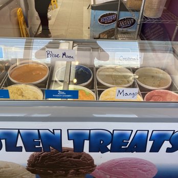 Amigos Snacks & More - Ice cream and sherbet favors - Ice Cream & Frozen Yogurt Near Me - San Antonio, Texas