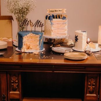 Celebrity Cake Studio - Desserts Near Me - Tacoma, Washington