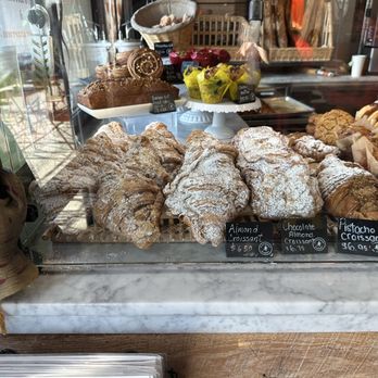 Pitchoun! - Cafes Near Me - Los Angeles, California