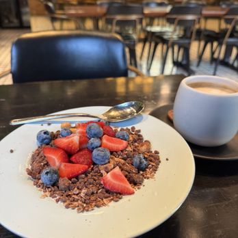 Dandelion Chocolate - Chocolate breakfast granola - Chocolatiers & Shops Near Me - San Francisco, California Dandelion Chocolate - Chocolate breakfast granola - Chocolatiers & Shops Near Me - San Francisco, California