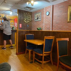 Thai Table & Kitchen - Dining room
