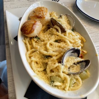Blu Oyster - Seafood pasta - Seafood Near Me - Johns Island, South Carolina
