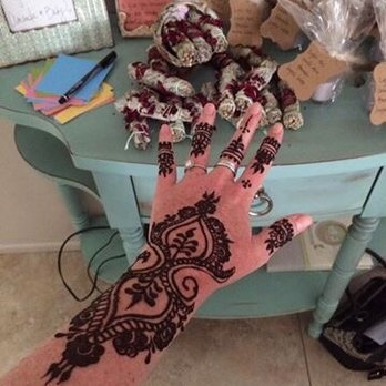 Henna Designs - Henna Artists Near Me