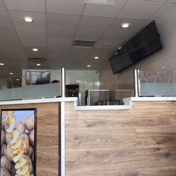Twisteas - Counter for pick up ~ - Bubble Tea Near Me - Monterey Park, California Twisteas - Counter for pick up ~ - Bubble Tea Near Me - Monterey Park, California
