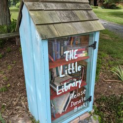 Little Free Library - Little Free Library, 11119 Hessong Bridge Rd, Thurmont