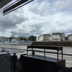 O Deck - Mit dem Kriegsschiff zum Mittagessen