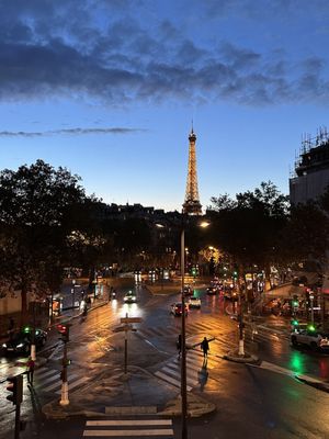 Hôtel La Comtesse Tour Eiffel by null
