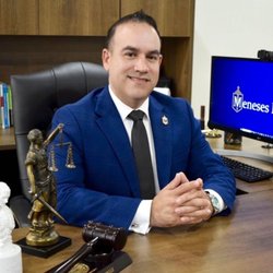 Meneses Legal - Fabian Meneses Abogado Defensor Penalista