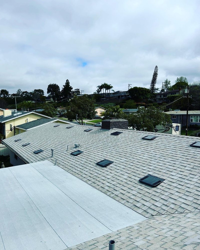 Slide of Arenas Contracting