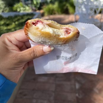 High-Pie - A la mode (???) - Themed Cafes Near Me - Oceanside, California