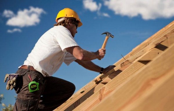 VIP Roofing Company Logo