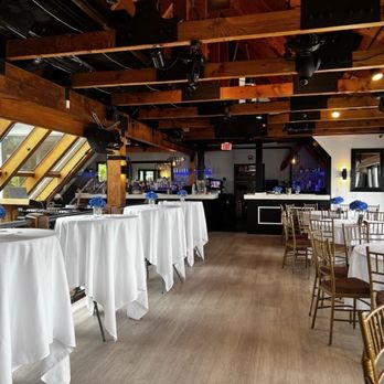 Waterclub - American Near Me - Quincy, Massachusetts Waterclub - American Near Me - Quincy, Massachusetts