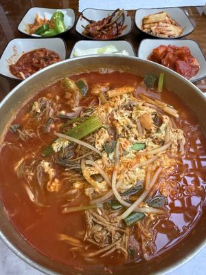Jinsol Gukbap 8th by null
