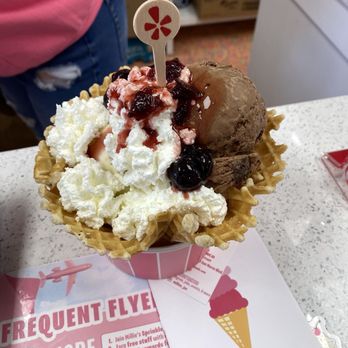 Millie's Homemade Ice Cream - Yelp Flavor: Backyard S'mores & Marshmallow Brownie - Ice Cream & Frozen Yogurt Near Me - Jacksonville, Florida
