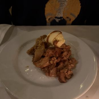 Black Cat Bistro - Apple crisp - New American Near Me - Cambria, California