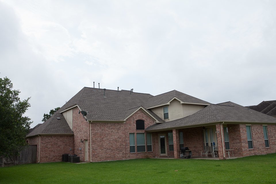 Slide of Elite Roofing Solutions