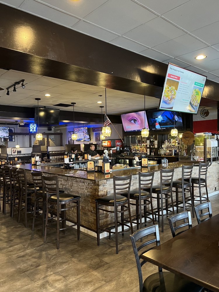 Azteca Mexican Grill