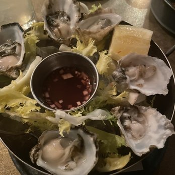 Shaker + Spear - PNW Rotating Oysters* - Seafood Near Me - Seattle, Washington Shaker + Spear - PNW Rotating Oysters* - Seafood Near Me - Seattle, Washington