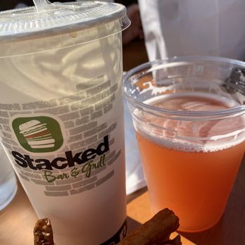 Stacked Bar & Grill - Cali Squeeze on draft - Bars Near Me - Visalia, California Stacked Bar & Grill - Cali Squeeze on draft - Bars Near Me - Visalia, California