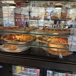 BEST PIZZA EVER!   THIS PIZZA=SEX!!!!
