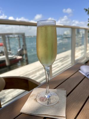 Pamplemousse on the Bay by null