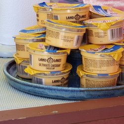 Wicked Good Pretzels - Cheese dip