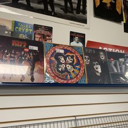 Michiana Used Music & Media - Kiss vinyl