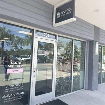 Crumbl - Daytona Beach - Bakeries Near Me - Daytona Beach, Florida