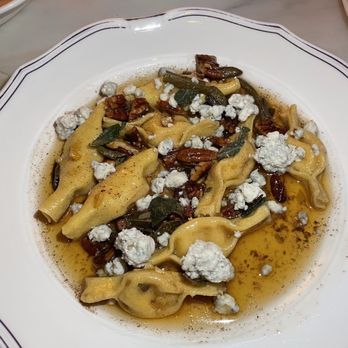 Donna's - caramelle - Italian Near Me - Los Angeles, California