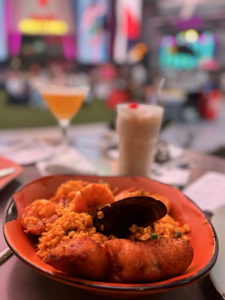 Sazón Cocina Criolla