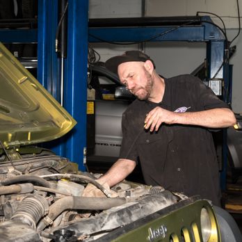 Mr D's Auto Service - Auto Repair Near Me - Pickering, Ontario Mr D's Auto Service - Auto Repair Near Me - Pickering, Ontario