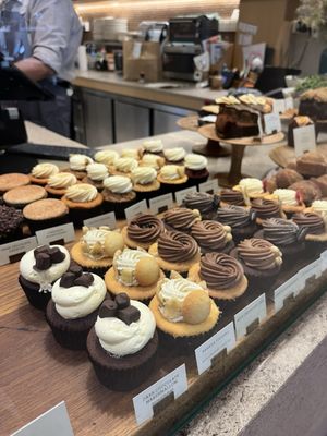 Plain Vanilla Tiong Bahru by null