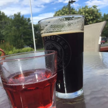Columbia Valley Brewing - Breweries Near Me - Wenatchee, Washington