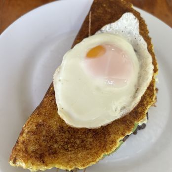 Kaxapa Factory - Cachapa Chévere (215 pesos) - Latin American Near Me - Playa del Carmen, ROO